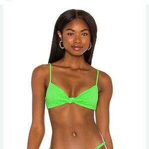 Vix Green Bikini with Sporty Ruched Design